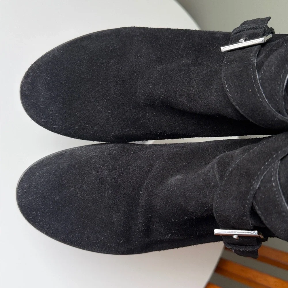 Anthropologie Matisse Harper black suede leather ankle boots “tulip collar”